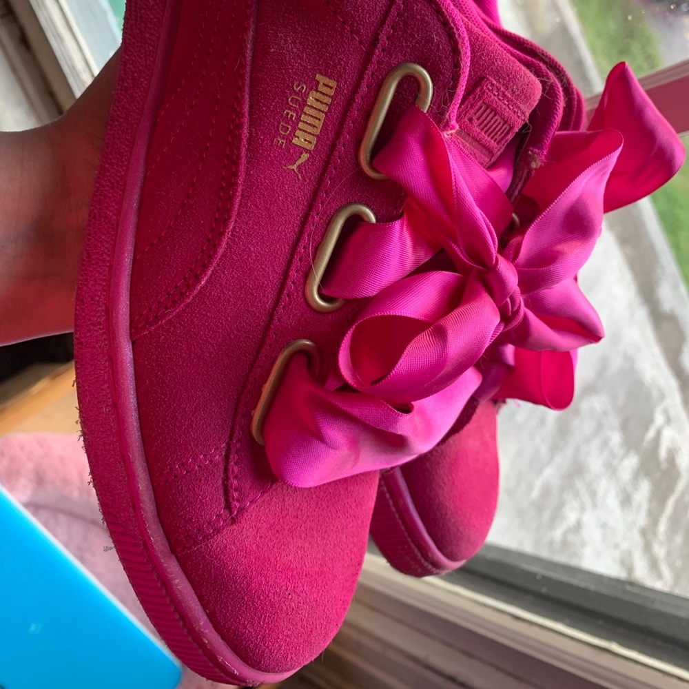 Puma Suede Hearts in Ultra Magenta